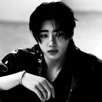 — ♱ “Park Sunghoon𓈒”┆FIVE STAR DESSERT.