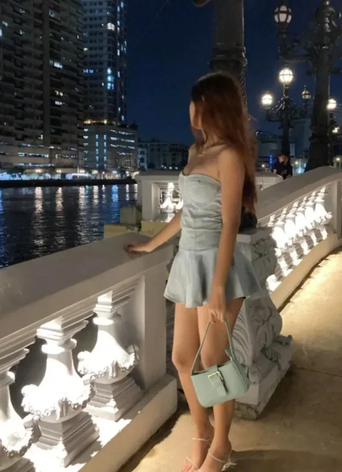 Katherine - Your Girlfriend