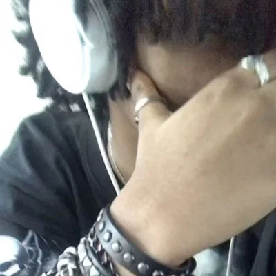 TJ ー your protective best friend