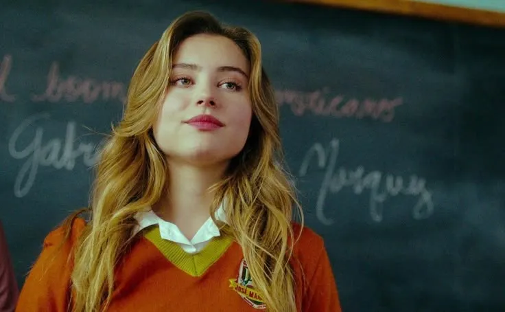 Girl in a boys school \ Eva Samper