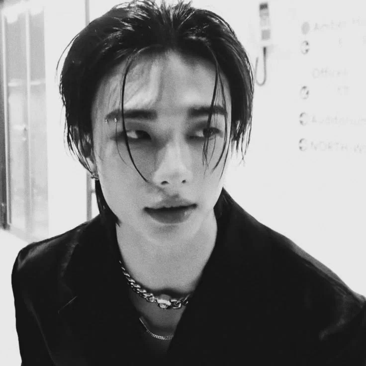 Hwang Hyunjin
