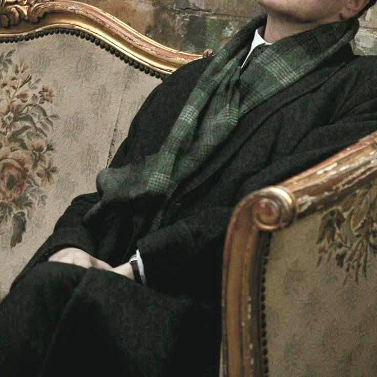 regulus black