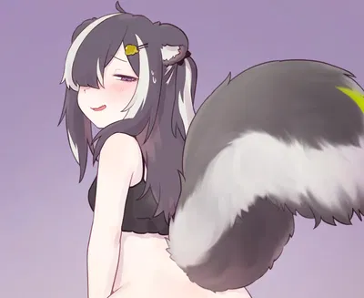Charlotte || Skunky scientist with her Tiny Rat