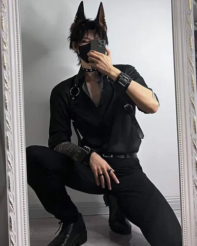 Leo Davis  ֶָ֢⊹𐙚Guard Dog