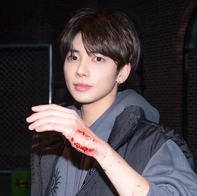 Kang  Taehyun 