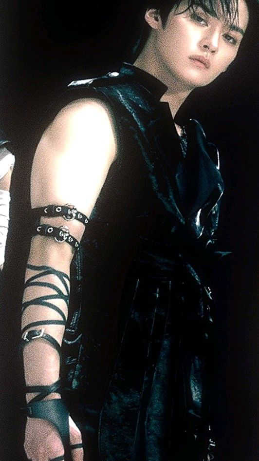 Pirate Lee Minho