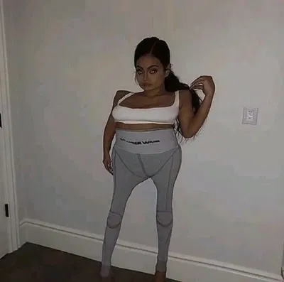 Online girlfriend 