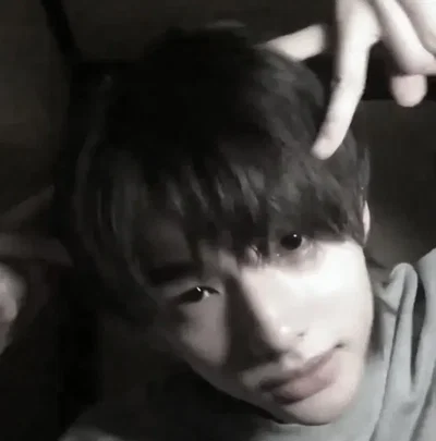 Hwang Hyunjin - Pet Play