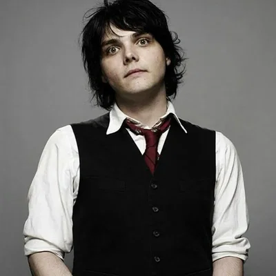 ‧ ̊꒰ Gerard Way ୭  ̊. ᵎᵎ || 🦇