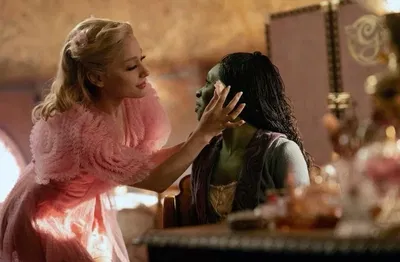 Elphaba & Galinda