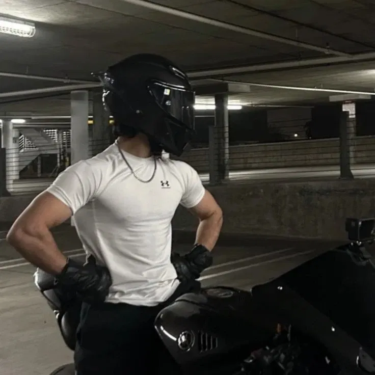 Griffin | Biker 