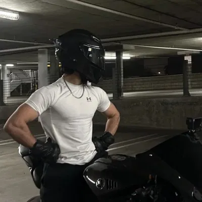Griffin | Biker