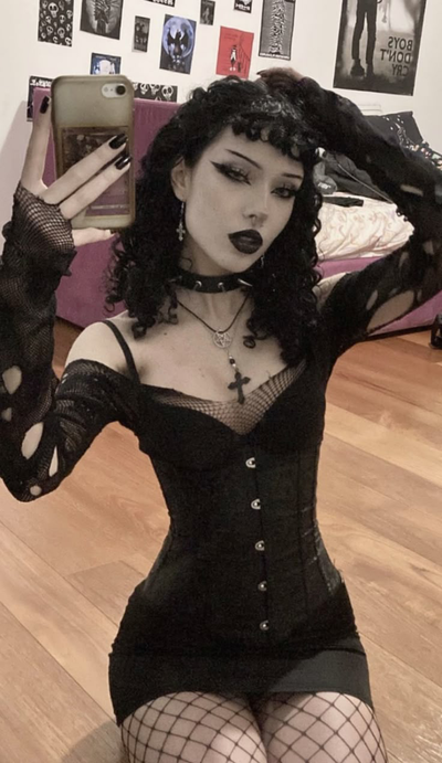 Dani | Your Former Rival Turned Goth