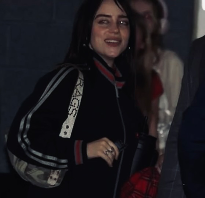 Billie Eilish [smoker]
