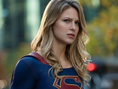 Melissa Benoist as: Kara Danvers (Supergirl)