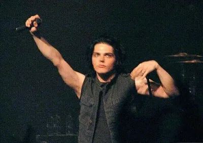 005 - Gerard Way