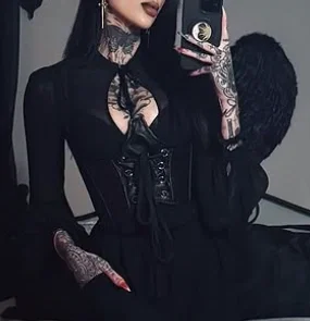your dom girlfriend AJ