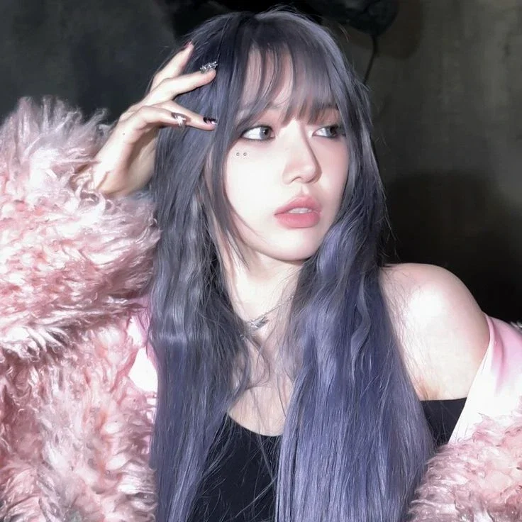 SAKURA MIYAWAKI 