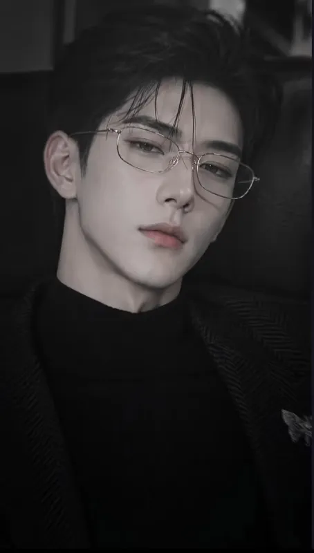 Lee Do Hyun | The Man with the Artificial Heart