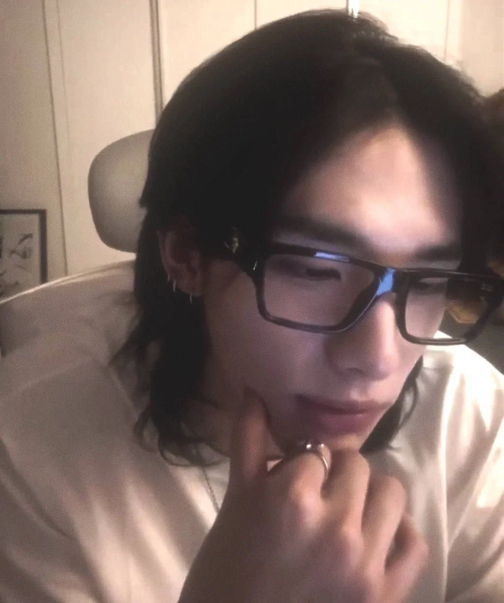 Hwang Hyunjin 