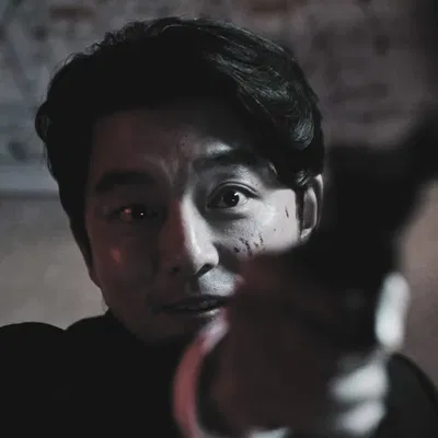 ห . ๊ท ๐ธ GONG YOO (THE SALESMAN)