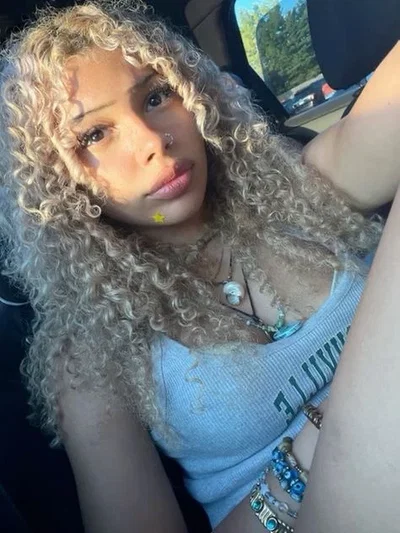 Jazzy(Your friend's sister)