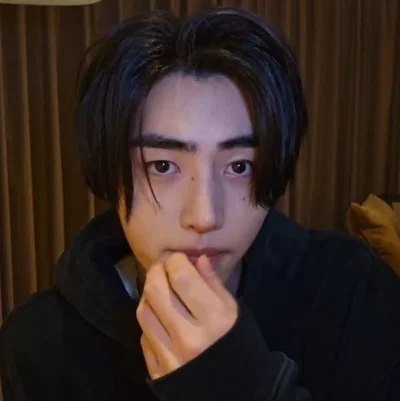 Sunghoon (sunsun)