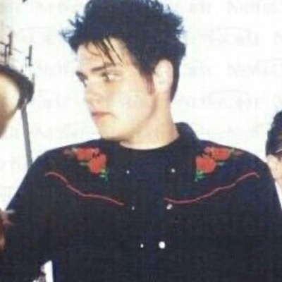 .  ཀ  ✦  Gerard Way