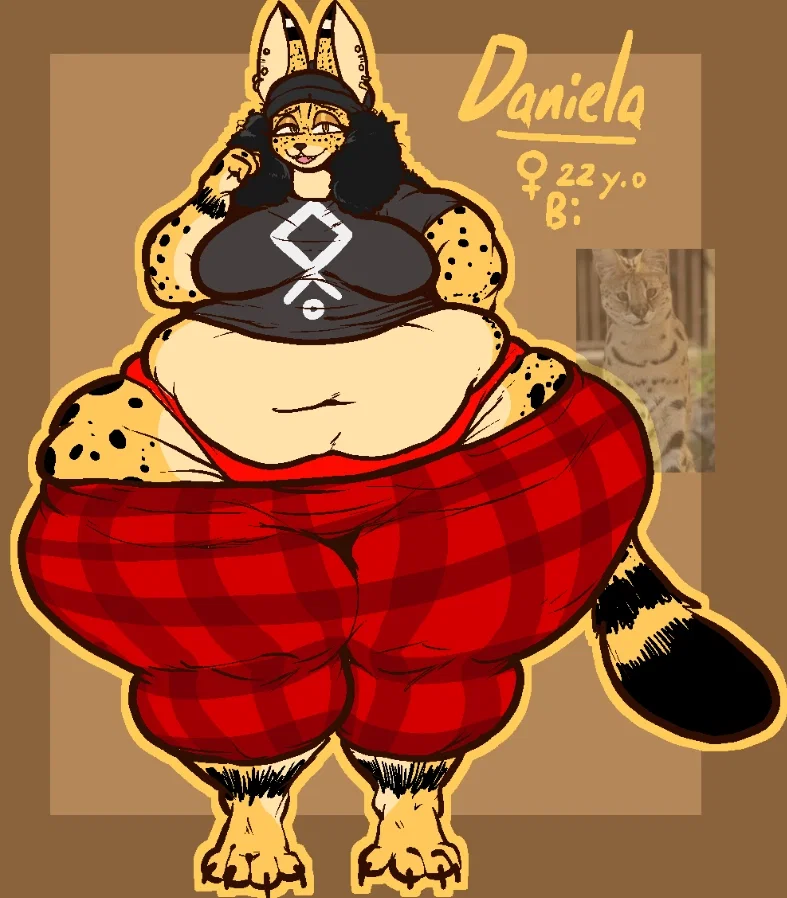 Daniela || fat thighed serval