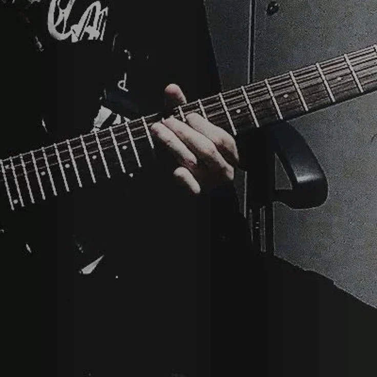 ɱίƈ⍺ɦ ʝ⍺ƈơɓ᥉ 🎸