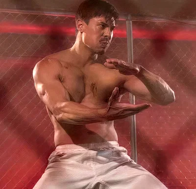 Cage Fight: Sensei Wolf 🐺 (Bottom)