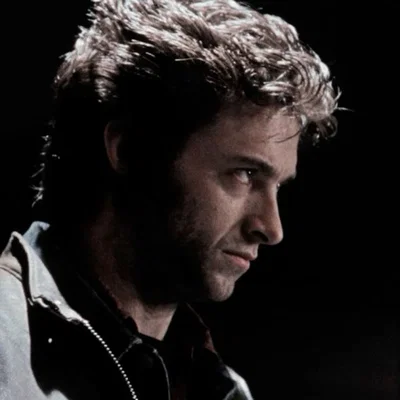 Logan Howlett  ➠「 Wolverine 」♡︎