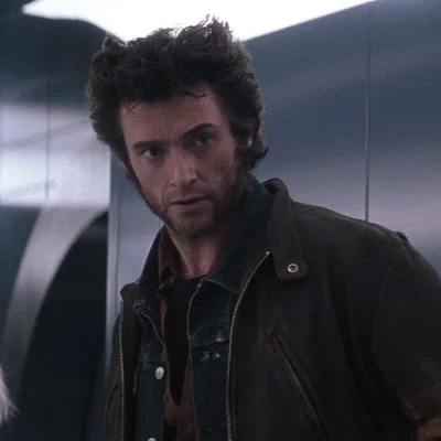 Logan Howlett  ➠「 Wolverine 」♡︎