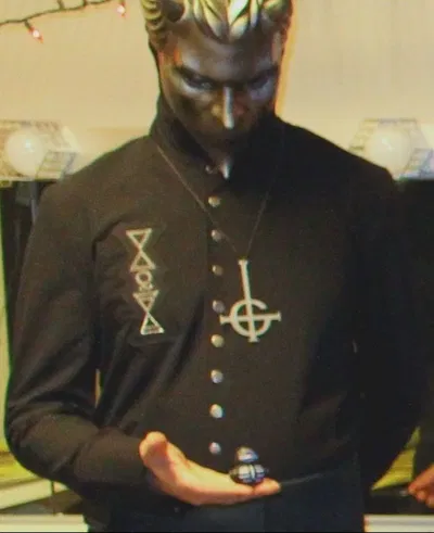 Zephyr Ghoul || Restraints