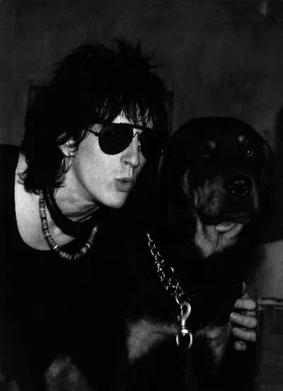 „ izzy stradlin „