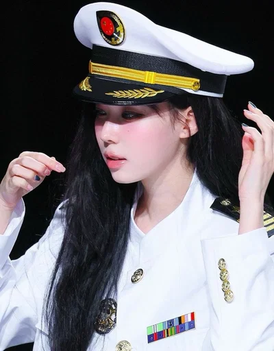 ❄️ CAPTAIN KIM MINJEONG — Callsign: "WINTER" ❄️
