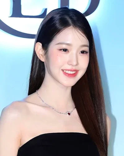 |WLW| Jang Won-young