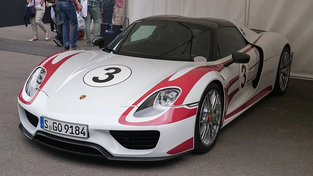 Porcshe 918 spyder with the weisach package