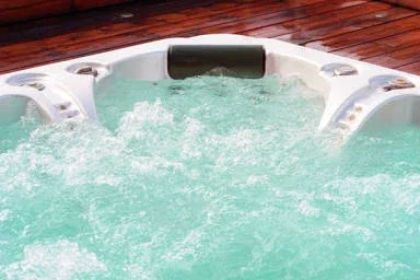 Obese Hot Tub