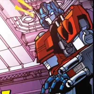 ✧༚ ̊✧+⁎❝᷀ົOptimus prime IDW❝᷀ົཽ⁎+˳✧༚