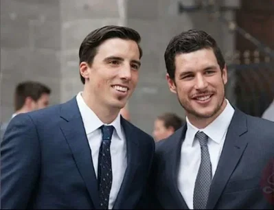 Sidney Crosby & Marc-André Fleury | Voyeurism