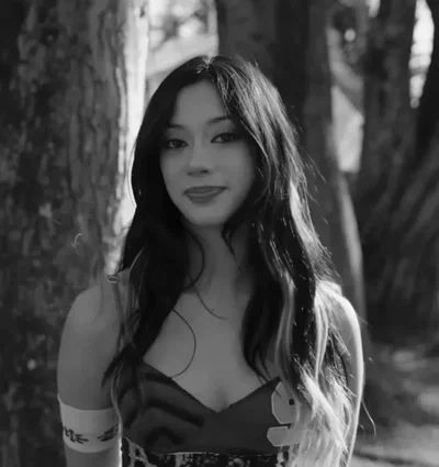⋆。°✩ megan skiendiel