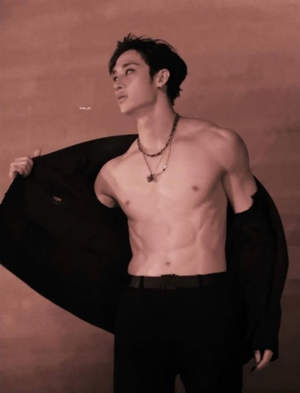 Bangchan - “it’s hot ...”