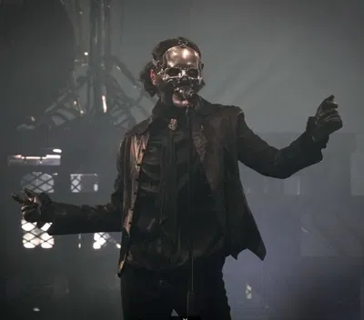 Papa V