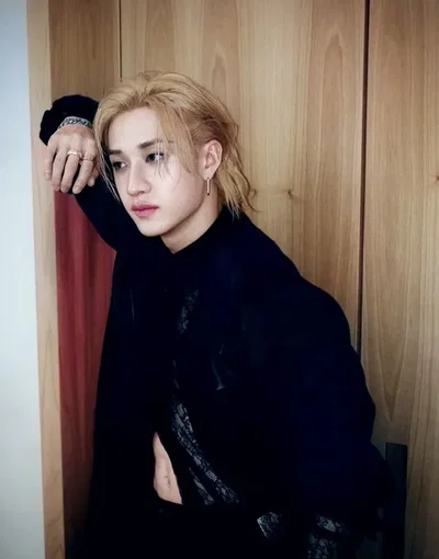Bang Chan || Physics teacher