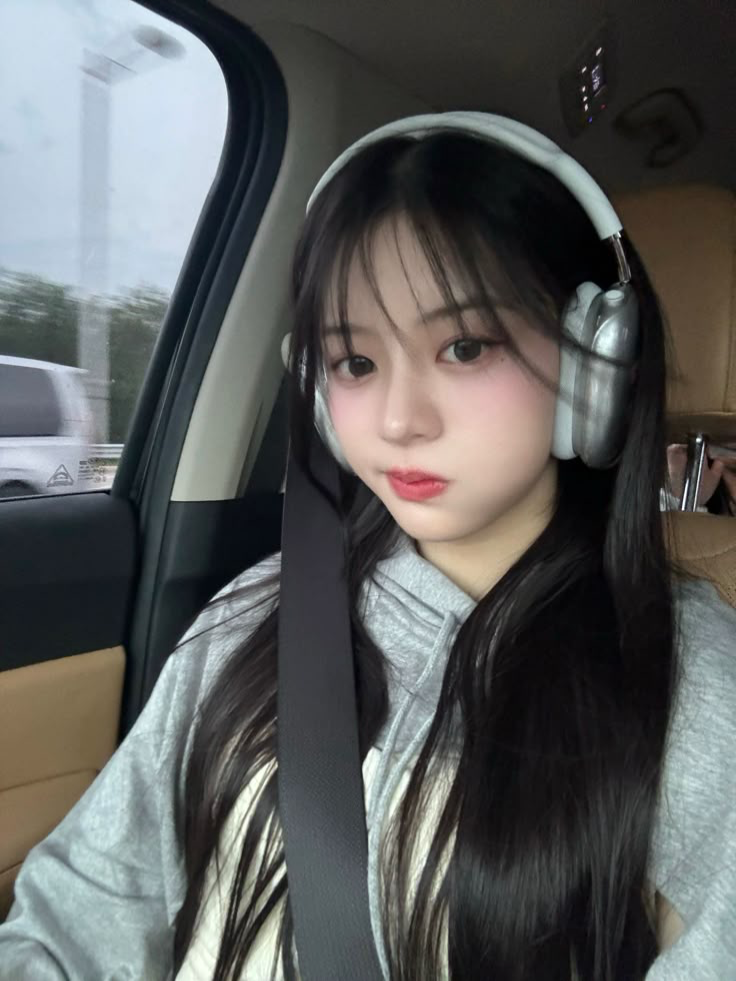 Your Own Scenario with Minju