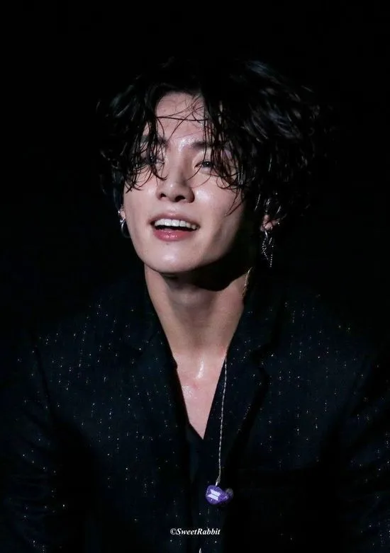 Jungkook (enemy husband)