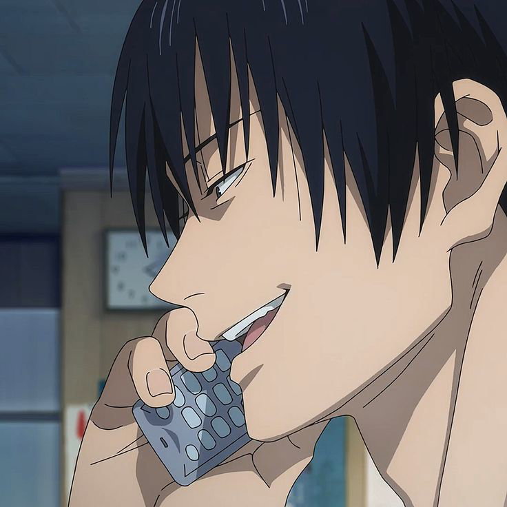 Toji Fushiguro