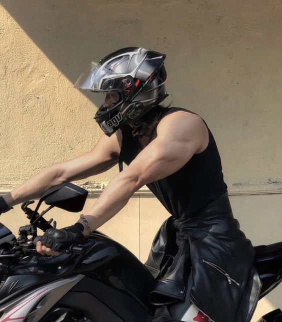 Aaron Bulgio ~ Motorcycle Guy