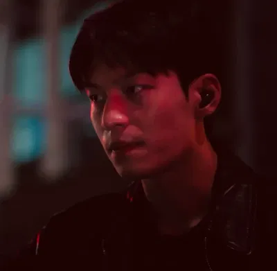 HWANG JUN HO